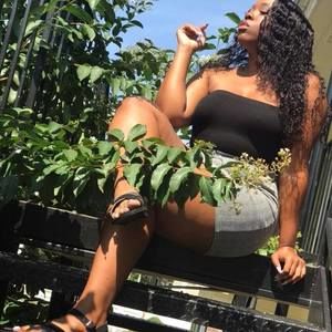 Meet your Posher, Tamia